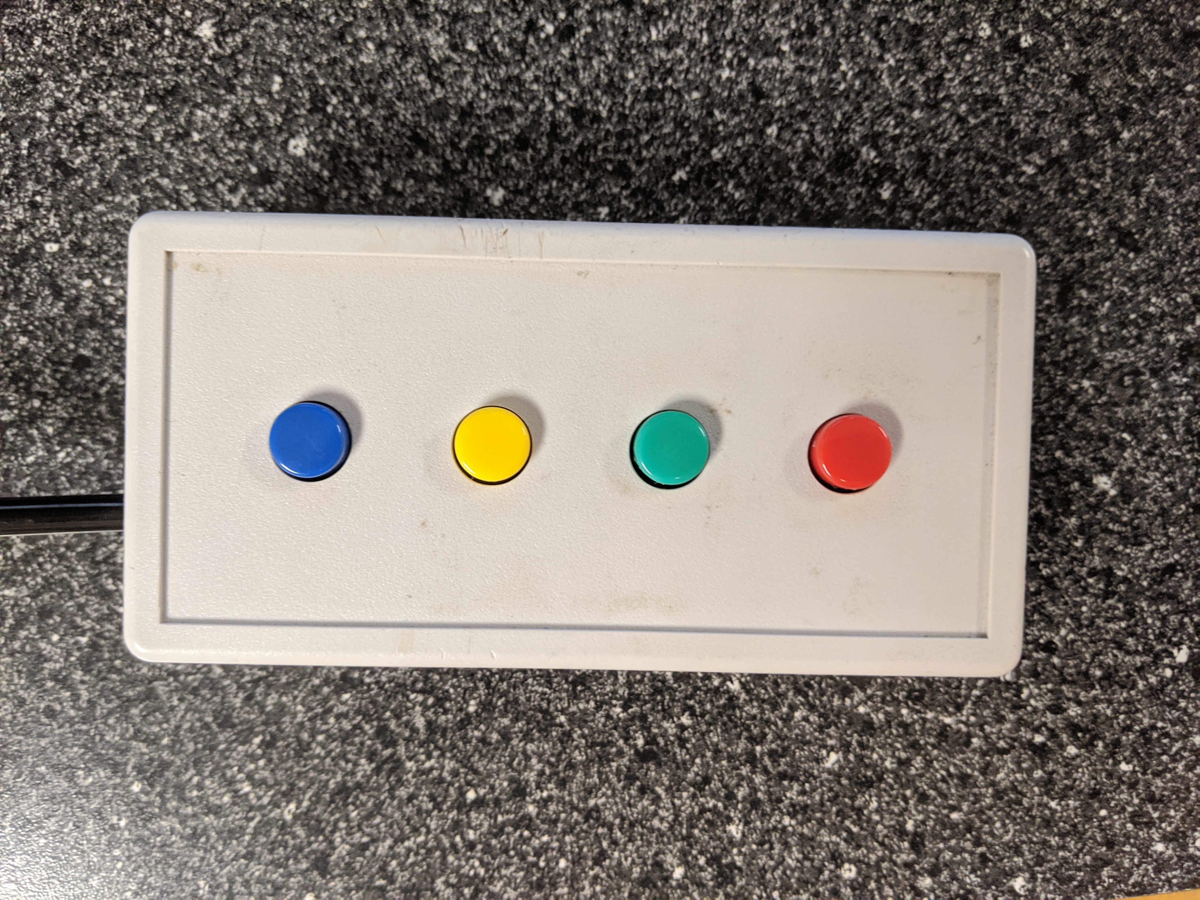 4 button box